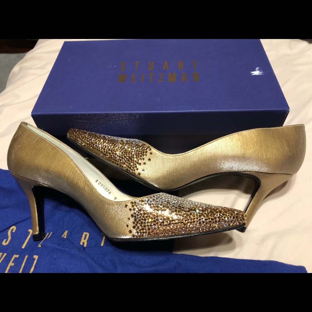 Stuart Weitzman - Picture 3 of 7